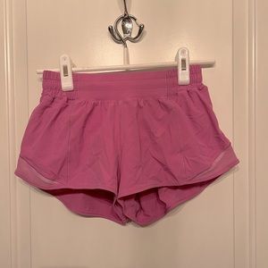 Lululemon Hotty Hot Short 2.5”